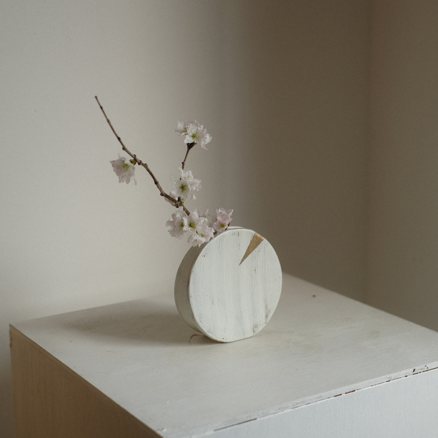 Aimé Leon Dore 陶器花瓶 Aimé Leon Dore 陶器花瓶 Israeli Studio Aimé Leon Dore 陶器花瓶 Aimé Leon Dore 陶器花瓶 Israeli Studio