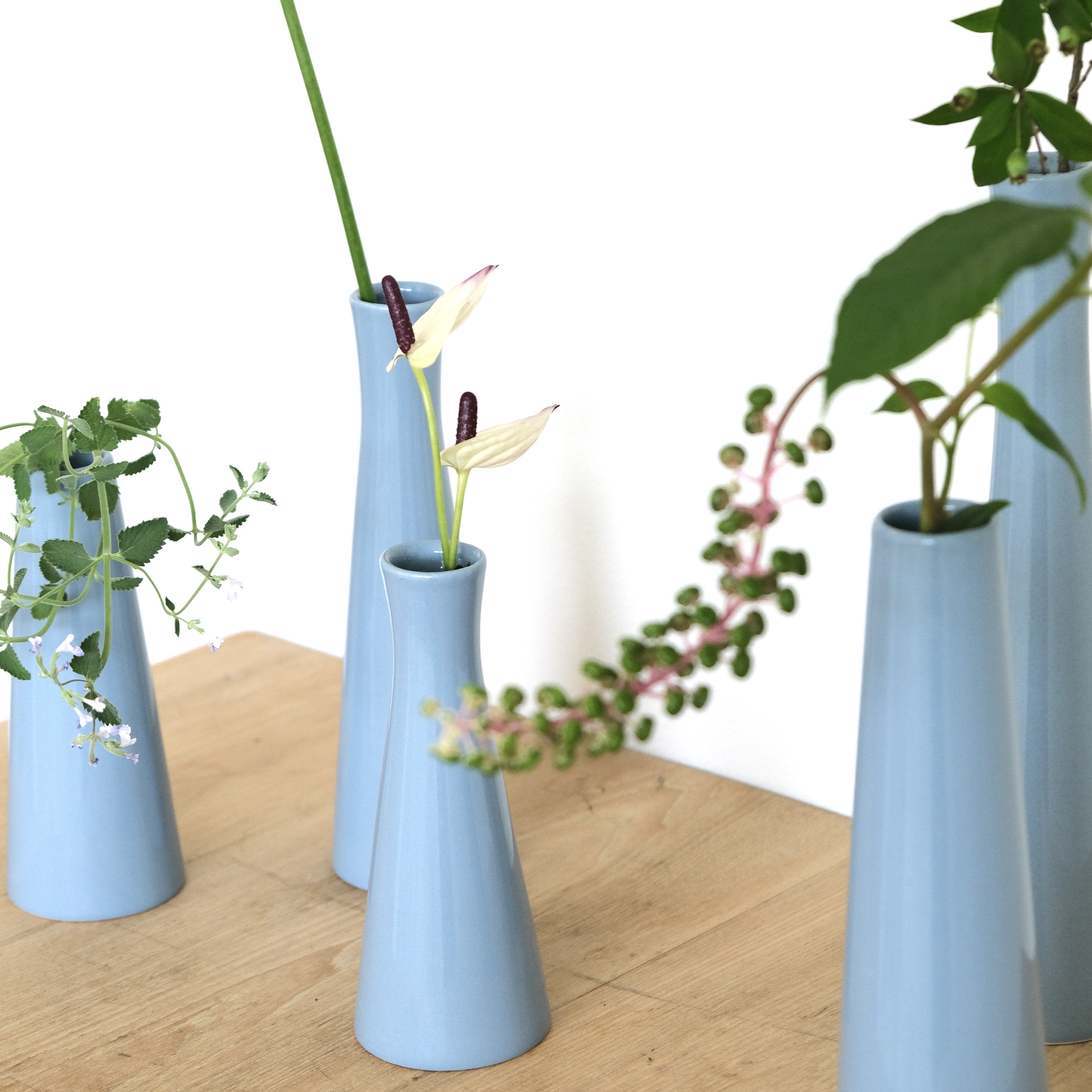 陶器の花器｜一輪挿し｜ブルーグレー｜北欧風｜ツイギー_S＠鉢の