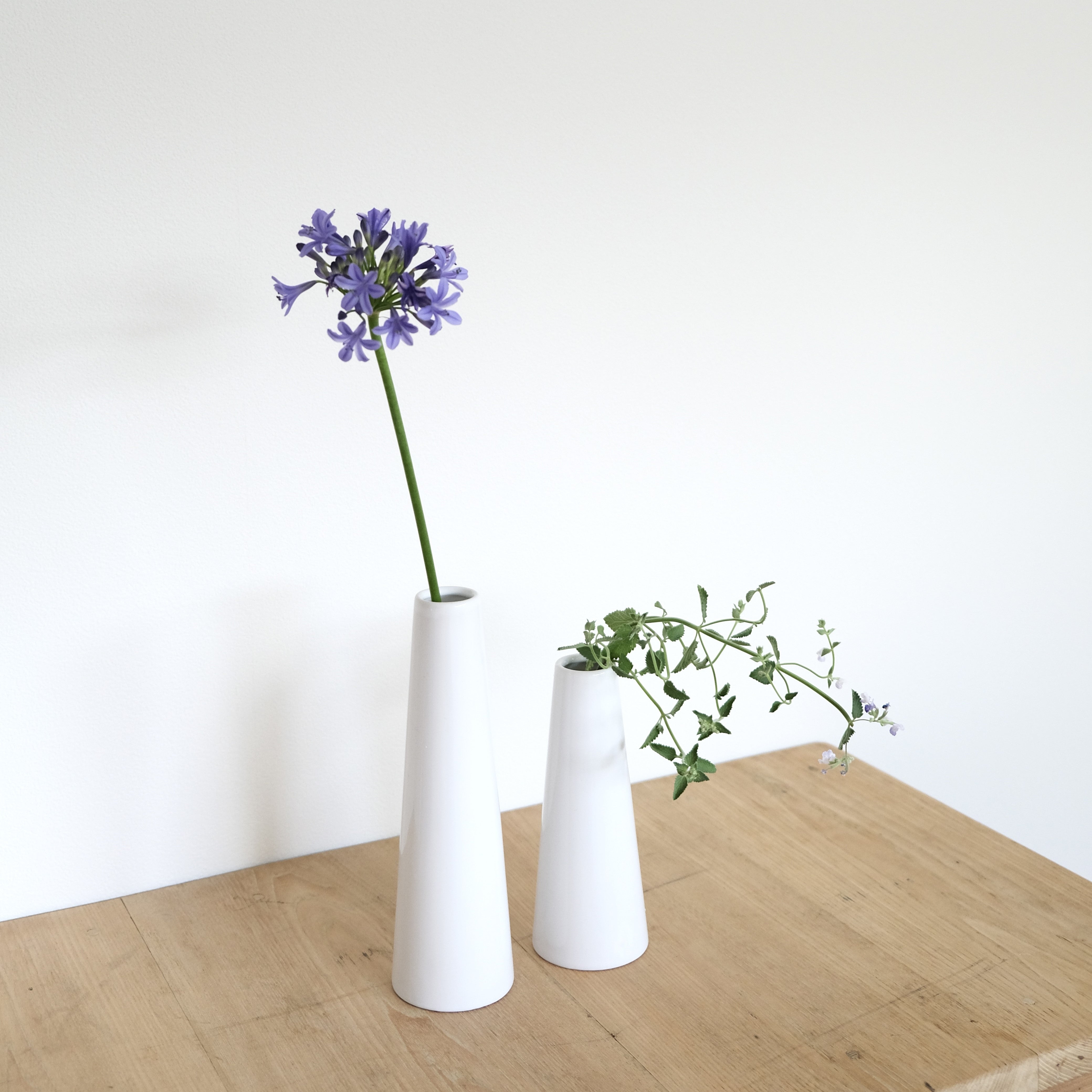 陶器の花器｜一輪挿し｜ホワイト｜北欧風｜コーン_S＠鉢の専門店onajimi